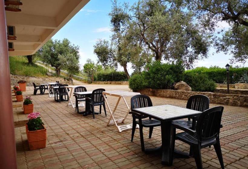 هتل Agriturismo Catena