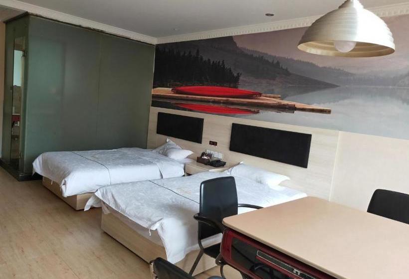 Jun Hotels Nanchang Honggutan New District Cuiyuan Road Subway Station