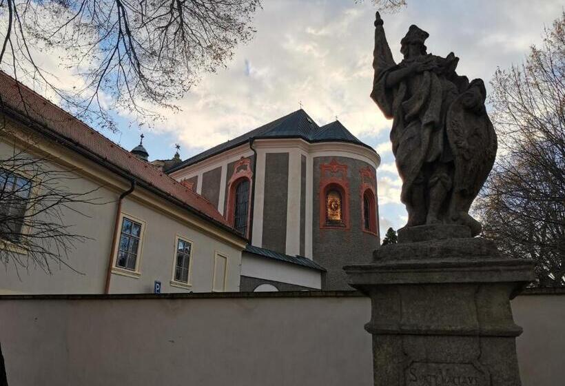 پانسیون Apartmány U Koudelníka