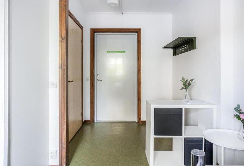 호스텔 Hestra Guesthouse