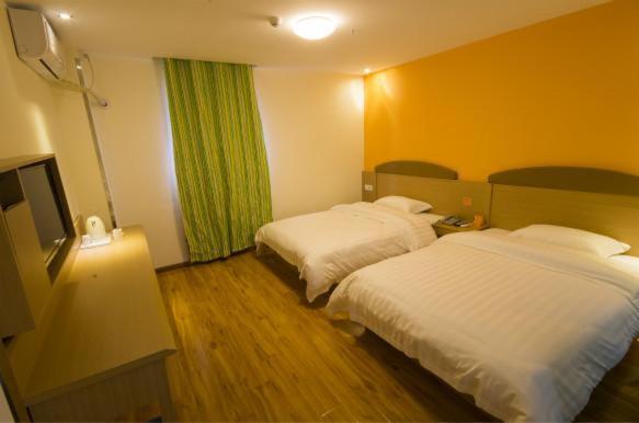 Отель 7days Inn Ya`an Bridge Street Center