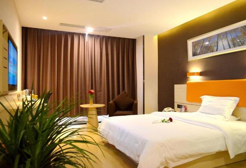 Hotel 7days Premium Deyang Shifang Square Branch