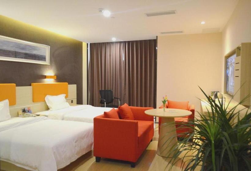 Hotel 7days Premium Deyang Shifang Square Branch