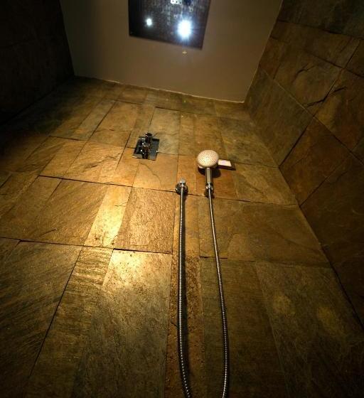 בית מלון כפרי Aminta Resort