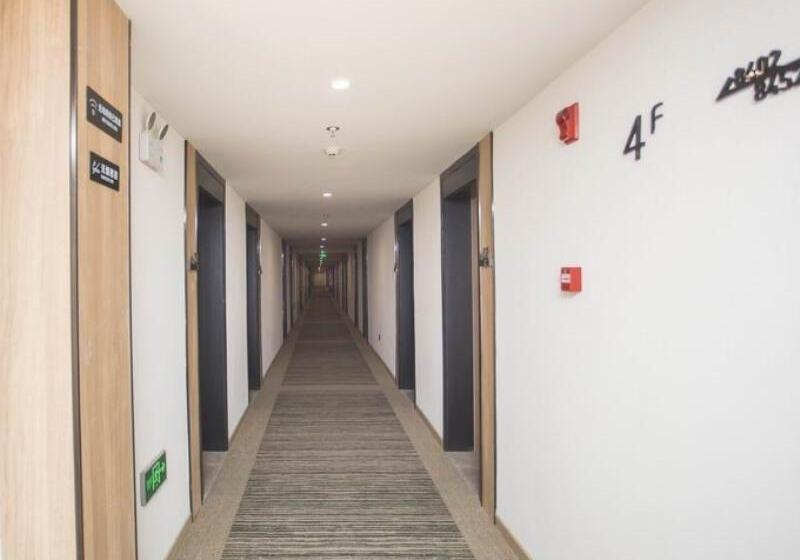 בית מלון כפרי Greentree Inn Express Taizhou Jiangyan Hardware City