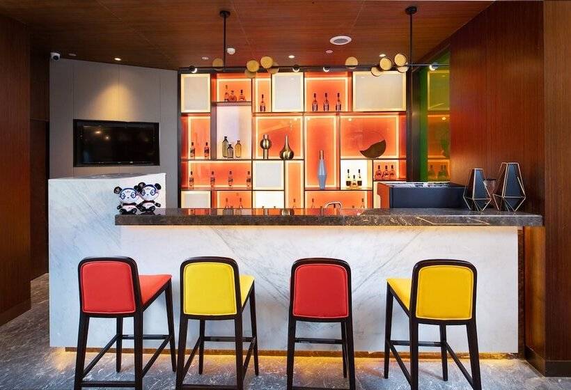 هتل Hampton By Hilton Changchun Ziyou Road