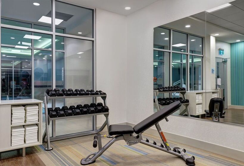 בית מלון כפרי Holiday Inn Express & Suites   Port Elgin