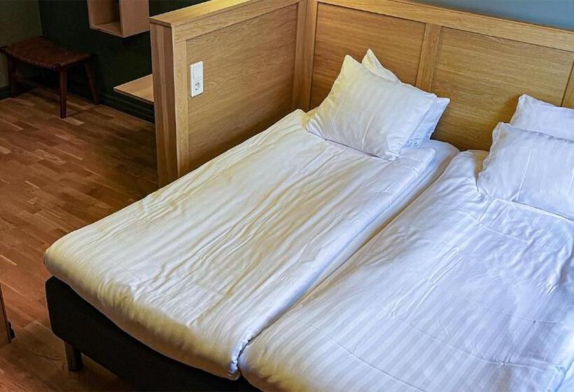 Отель Lundsbrunn Resort & Spa