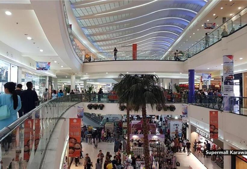 هتل M Studio Karawaci