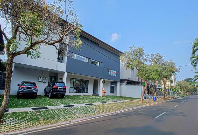 هتل M Studio Karawaci