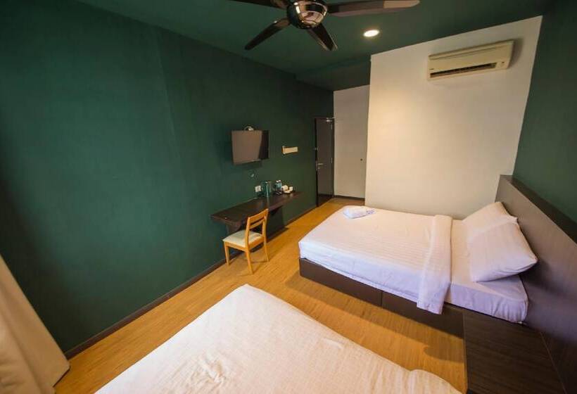 هتل Room V Jalan Jenang