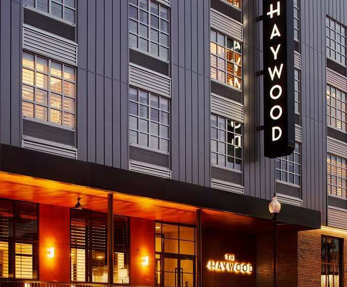 هتل The Haywood El Dorado, Tapestry Collection By Hilton