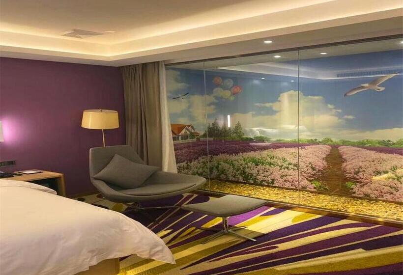 Lavande Hotel Jiangmen Golf Club