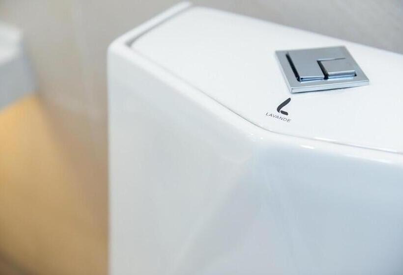 Lavande Hotel Neijiang High Speed Railway Station Peace Plaza