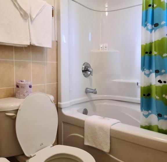 مُتل Choice Inn By The Falls