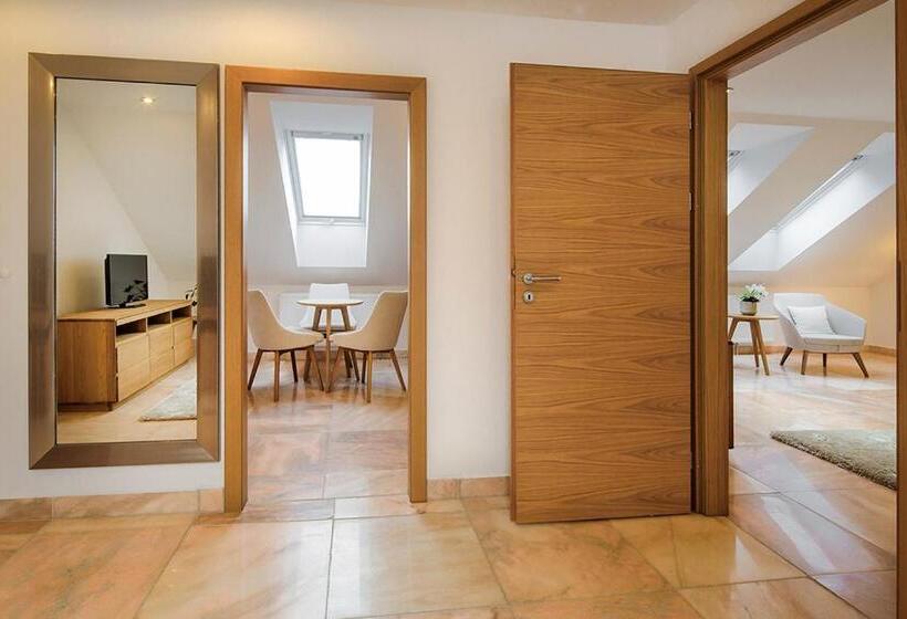 پانسیون Penzion Na Sklepích