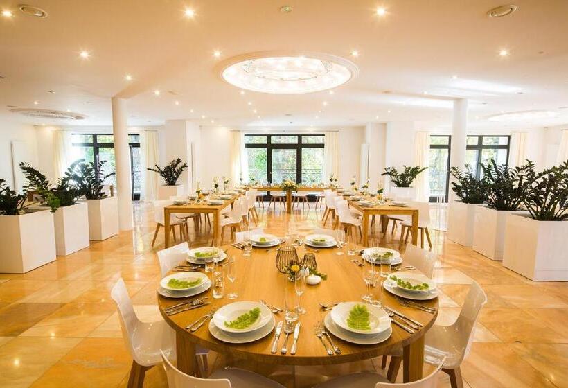 پانسیون Penzion Na Sklepích