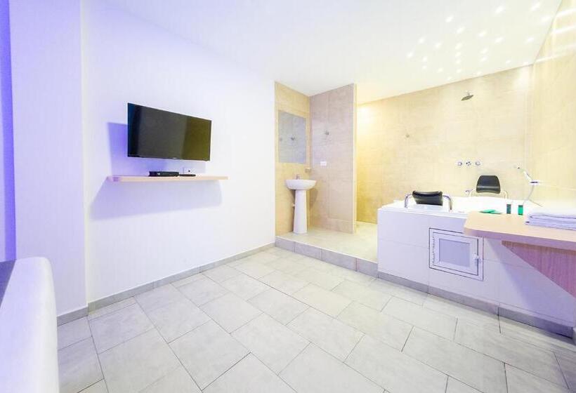 هتل Ayenda Panamericana