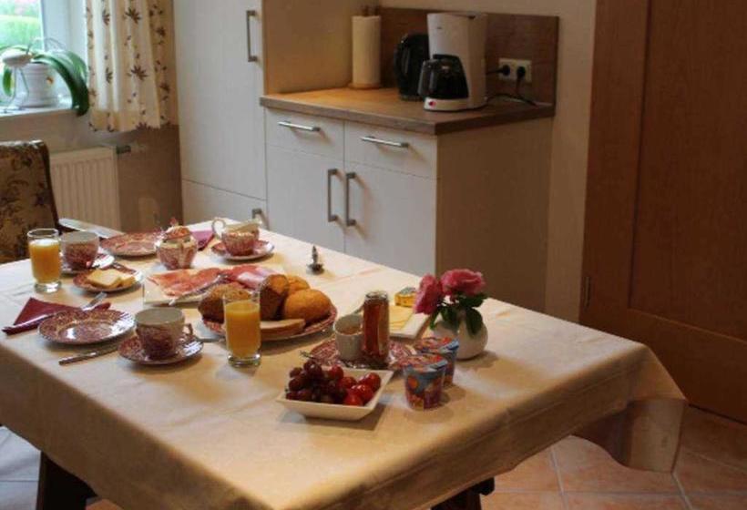 فندق Gaestehaus An Der Fehnroute I, 11037