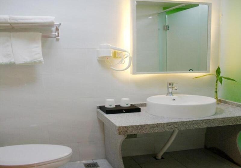 Отель Greentree Inn Bozhou Mengcheng District Red Star Macalline Business