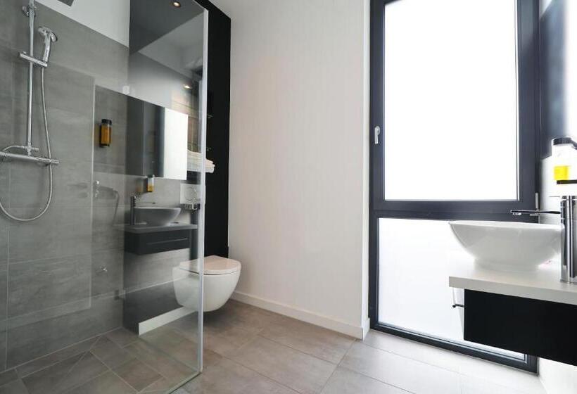 Juststay Grevenbroich Hotel & Apartments