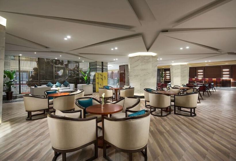 فندق Ramada By Wyndham Jianyang