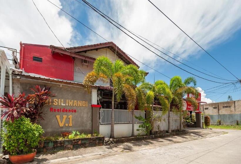 هتل Reddoorz Syariah At Bumi Siliwangi Residence Padang
