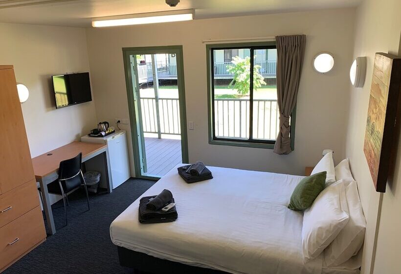 בית מלון כפרי Victoria Accommodation Village