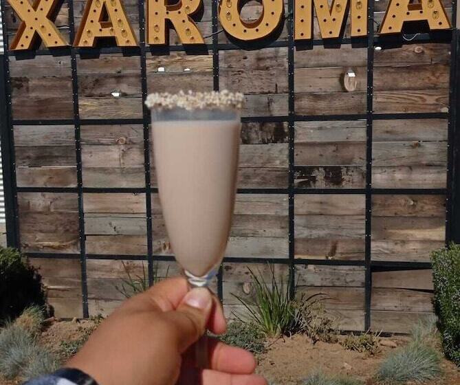 هتل Xaroma