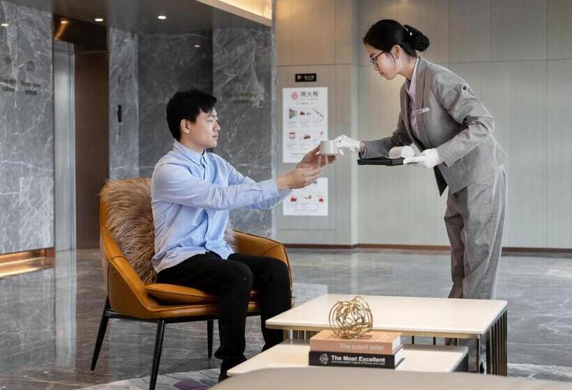 Lavande Hotel National Sun Yat Sen University, Zhuhai