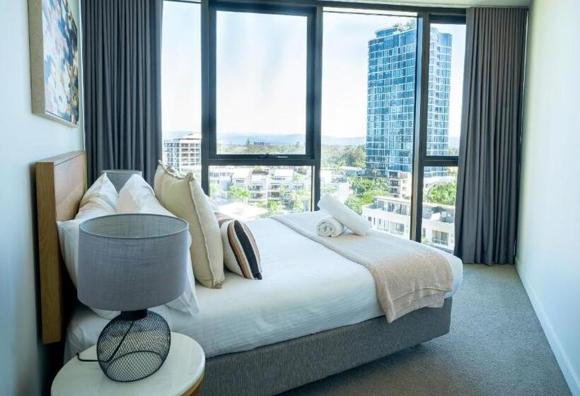 استراحتگاه Vue Broadbeach   Official