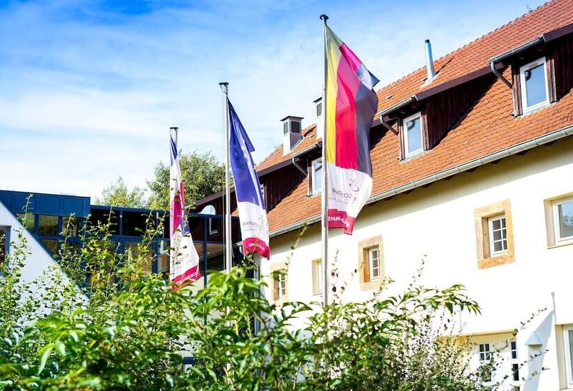 Wohlfühlhotel Im Schlosspark   Self Checkin