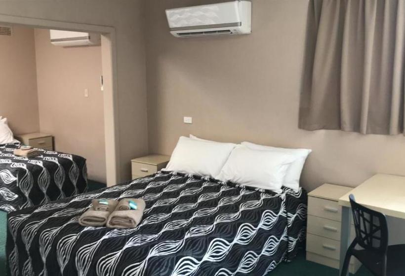 فندق صغير Aquatic Motor Inn