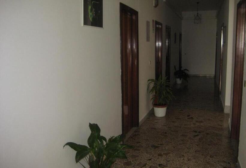 فندق Albergo Villa Verde