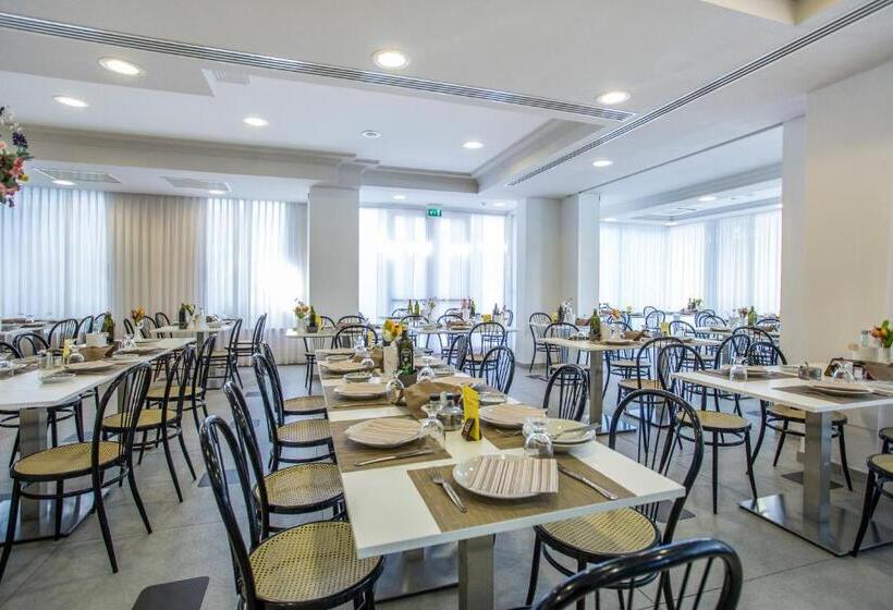 בית מלון כפרי Amedeo