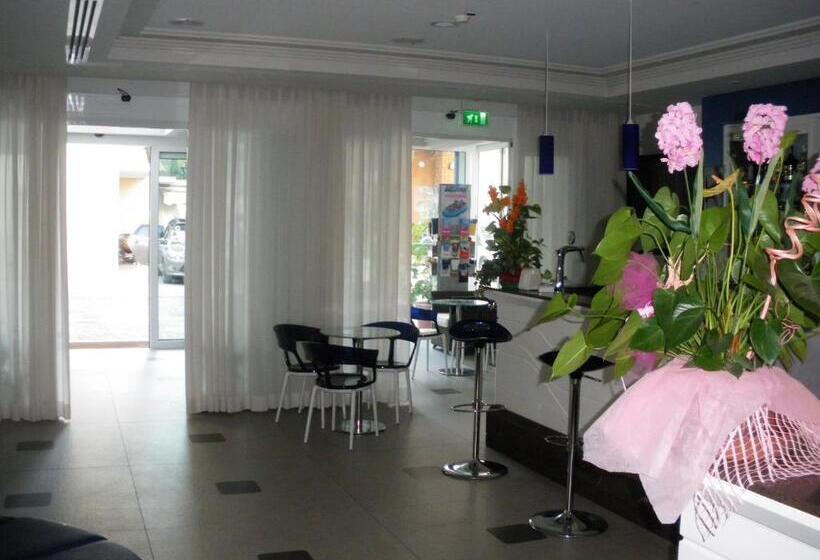 בית מלון כפרי Amedeo