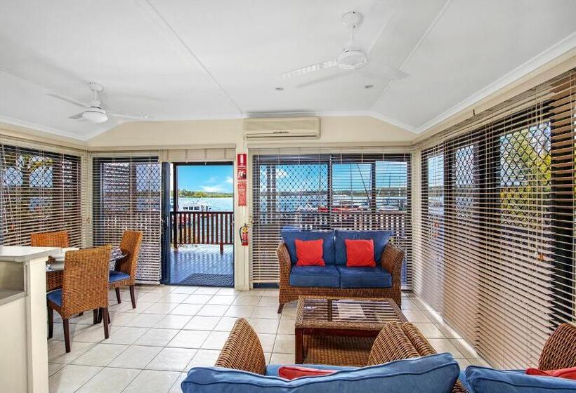 리조트 Tin Can Bay Marina Villas