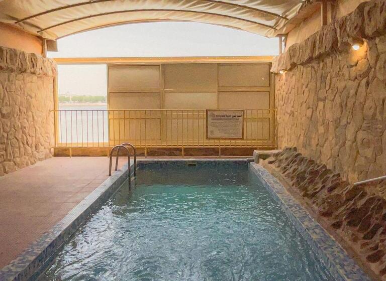 Sea Club Resort