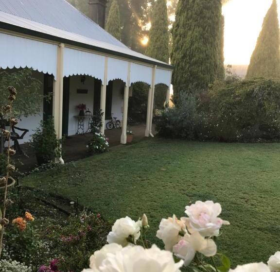 צימר Dingup House