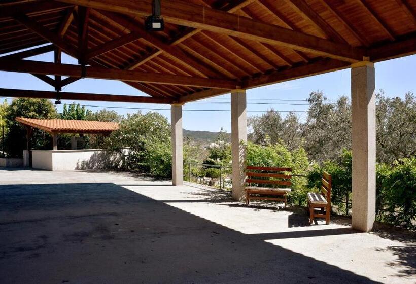 هتل Quinta Da Seixeda