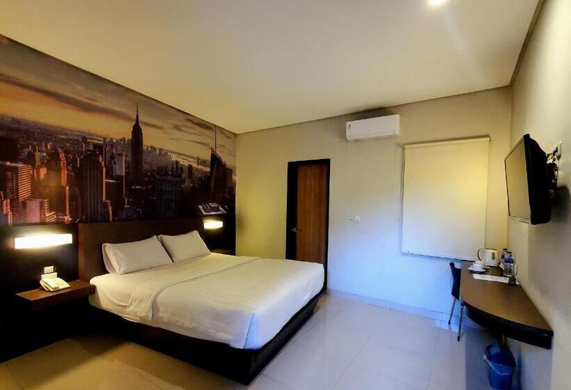 هتل Sampurna Cirebon