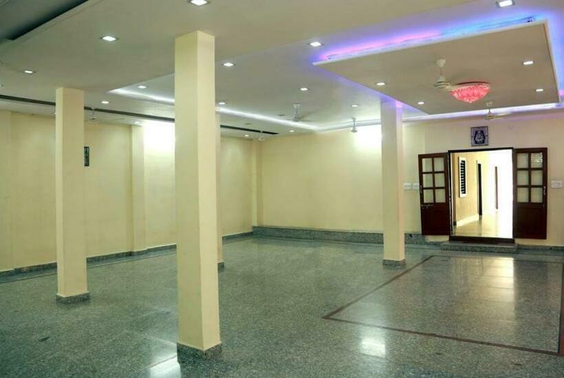ホテル Shri Narayan Palace