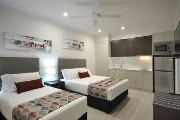 Northpoint Motel Apartments