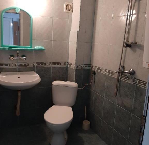 פנסיון Guest House Damyanov