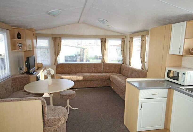 리조트 Silver Birch Caravan Park