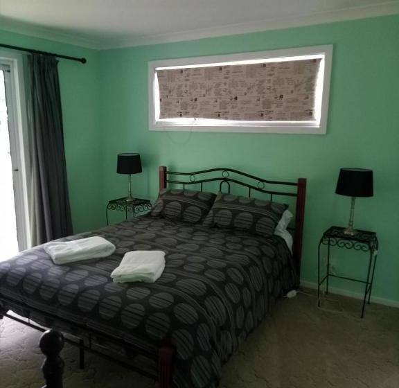 Bed and Breakfast Dixiglen Farm