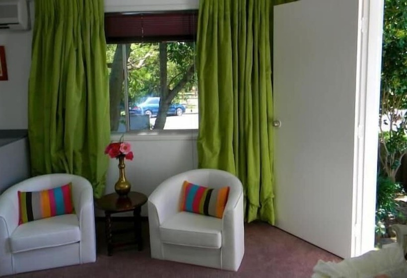 Glenellen Bed And Breakfast