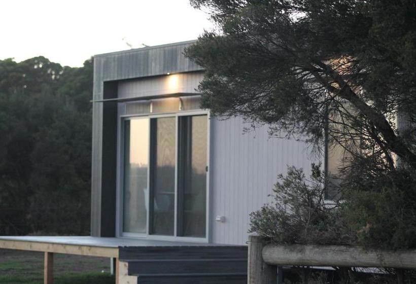 Отель Bimbadeen Phillip Island Farm Retreats