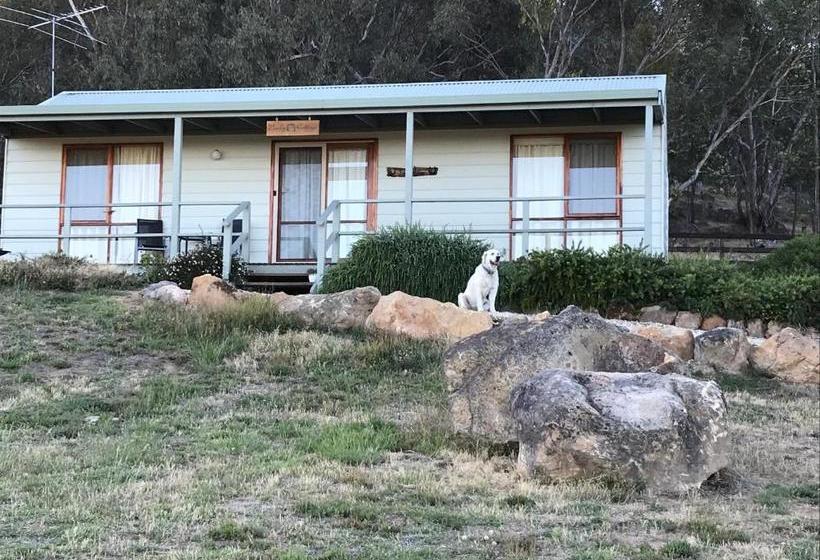 בית מלון כפרי Warby Cottage