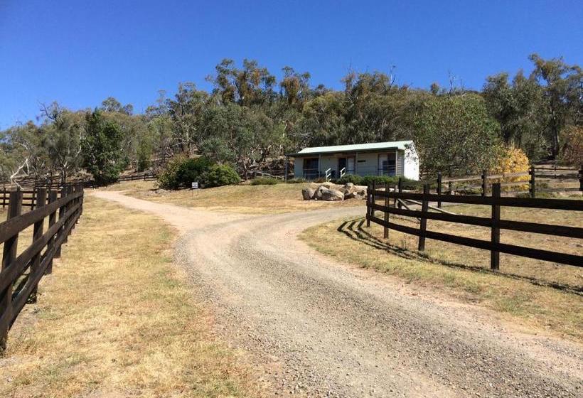בית מלון כפרי Warby Cottage